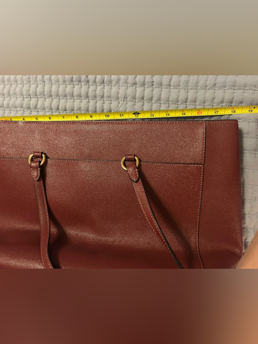 COACH Brown Leather Tote Shoulder Bag with Gold Hardware - Picture 5 of 11